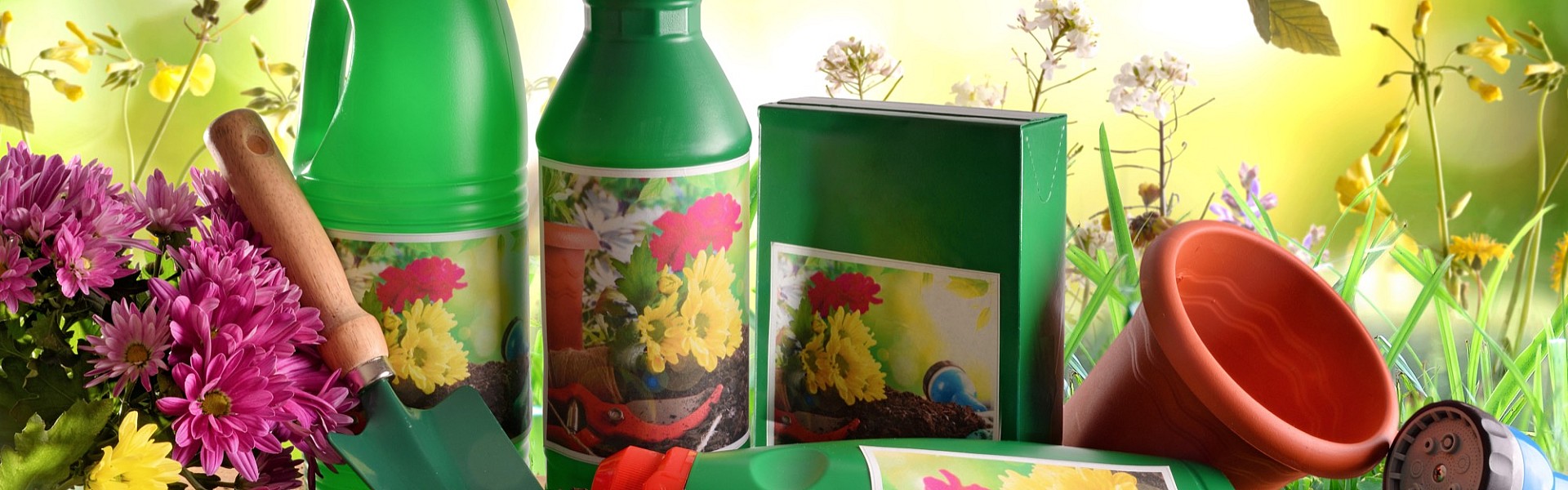 Symbolfoto Blumen Bremkens - Blumenzubehör von Dünger bis Vasen